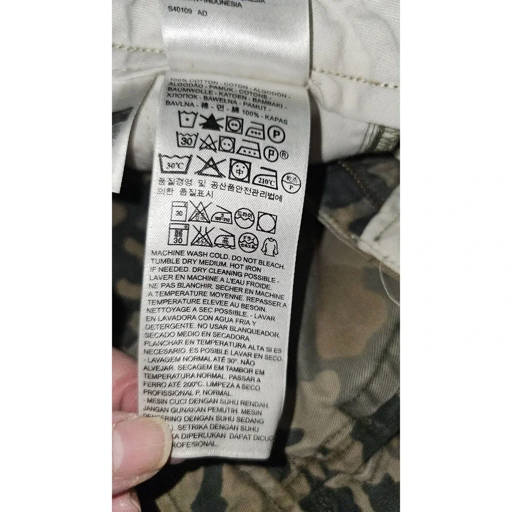 2013 Levi's Woodland Camouflage Cargo Pants Green 30x28 Utility‎ Streetwear Camo
